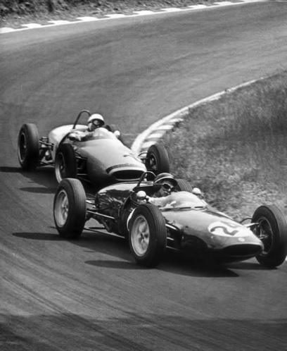 Silver Trophy à Brands Hatch : En bagarre avec Stirling Moss, tous deux sur Lotus